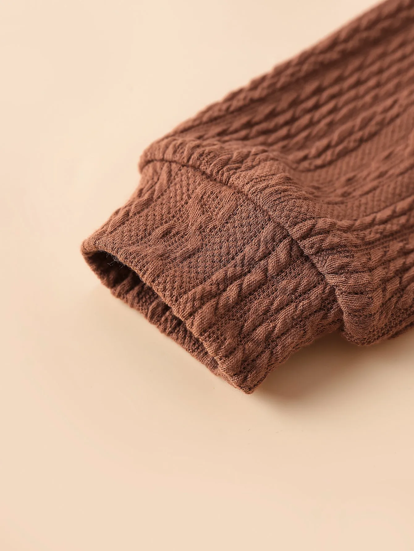Kids Cable-Knit Print Pullover and Pants Set
