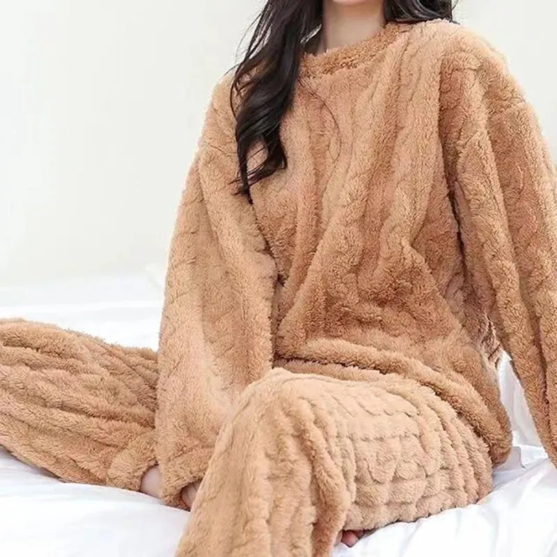 Women's 2-Piece Velvet Pajama Set:  Thicken Ribbed Fleece Pullover & Pants | Warm Loungewear for Autumn Winter - Warm Gift for Her