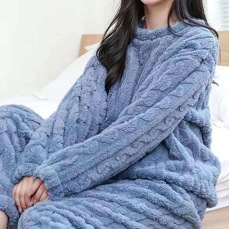 Women's 2-Piece Velvet Pajama Set:  Thicken Ribbed Fleece Pullover & Pants | Warm Loungewear for Autumn Winter - Warm Gift for Her