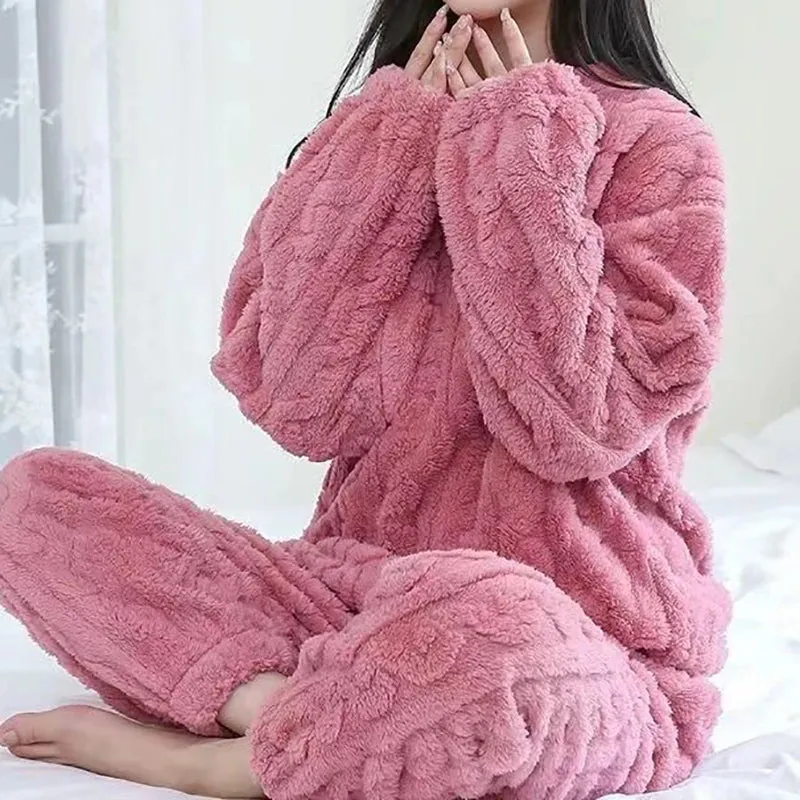 Women's 2-Piece Velvet Pajama Set:  Thicken Ribbed Fleece Pullover & Pants | Warm Loungewear for Autumn Winter - Warm Gift for Her