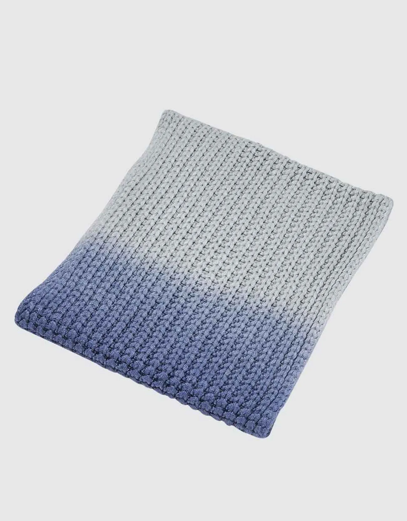 Women's Cable Knit Ombre' Infinity Circle Scarf
